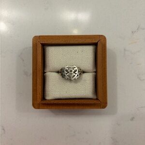 Retired James Avery Sterling Silver Heart Floral Ring